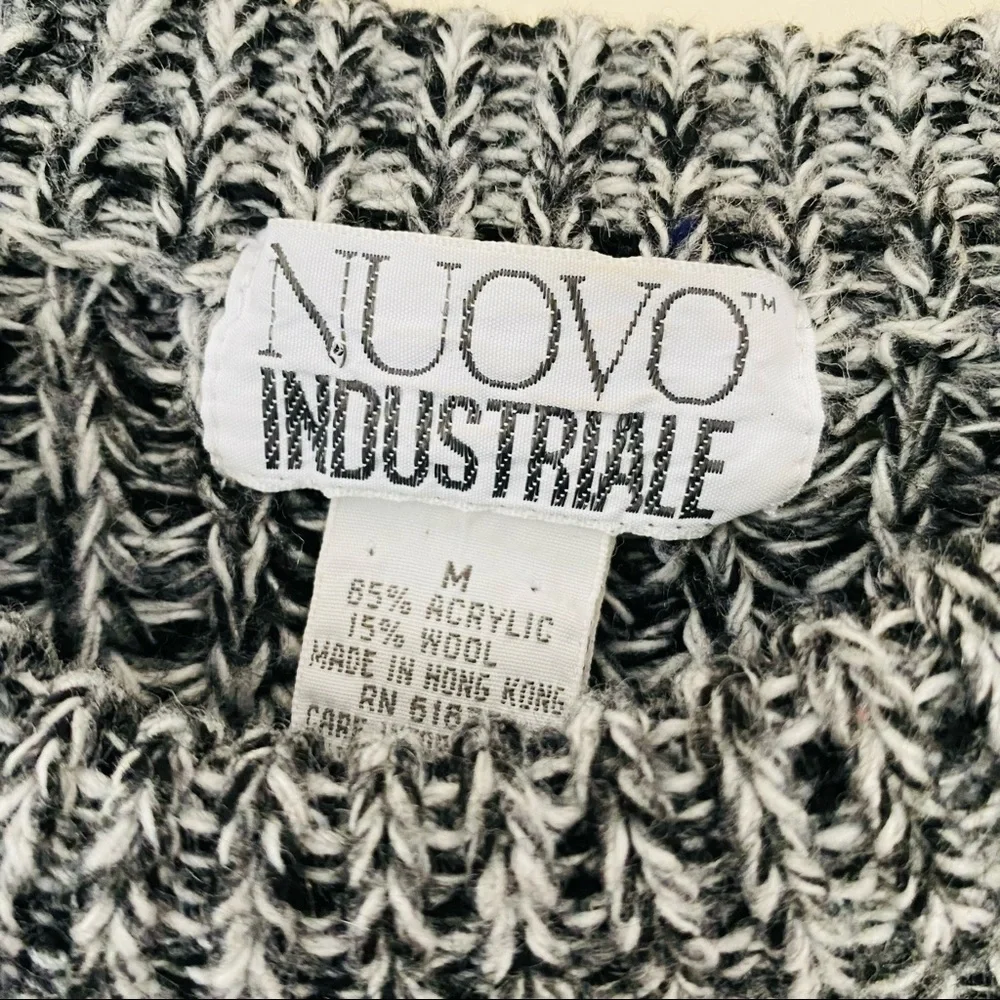 Vintage Nuovo long sleeve crew neck wool blend pullover sweater - Picture 7 of 8